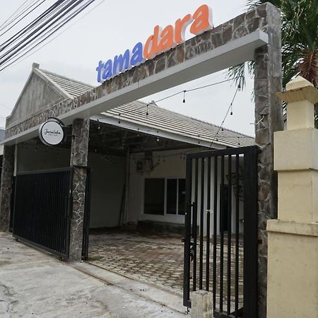 Tamadara Guesthouse Jogja Maguwo Ngoại thất bức ảnh