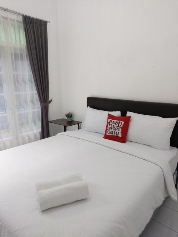 Tamadara Guesthouse Jogja Maguwo Ngoại thất bức ảnh