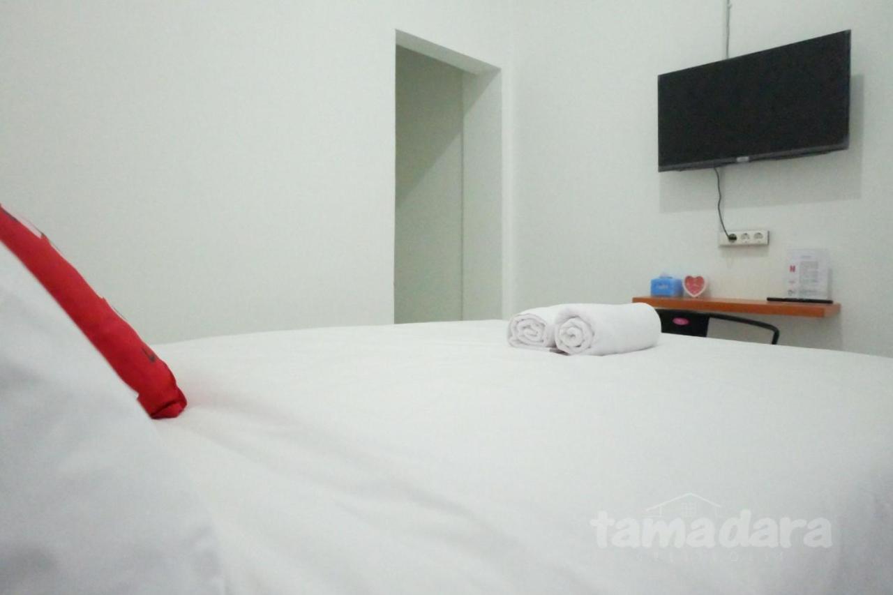 Tamadara Guesthouse Jogja Maguwo Ngoại thất bức ảnh